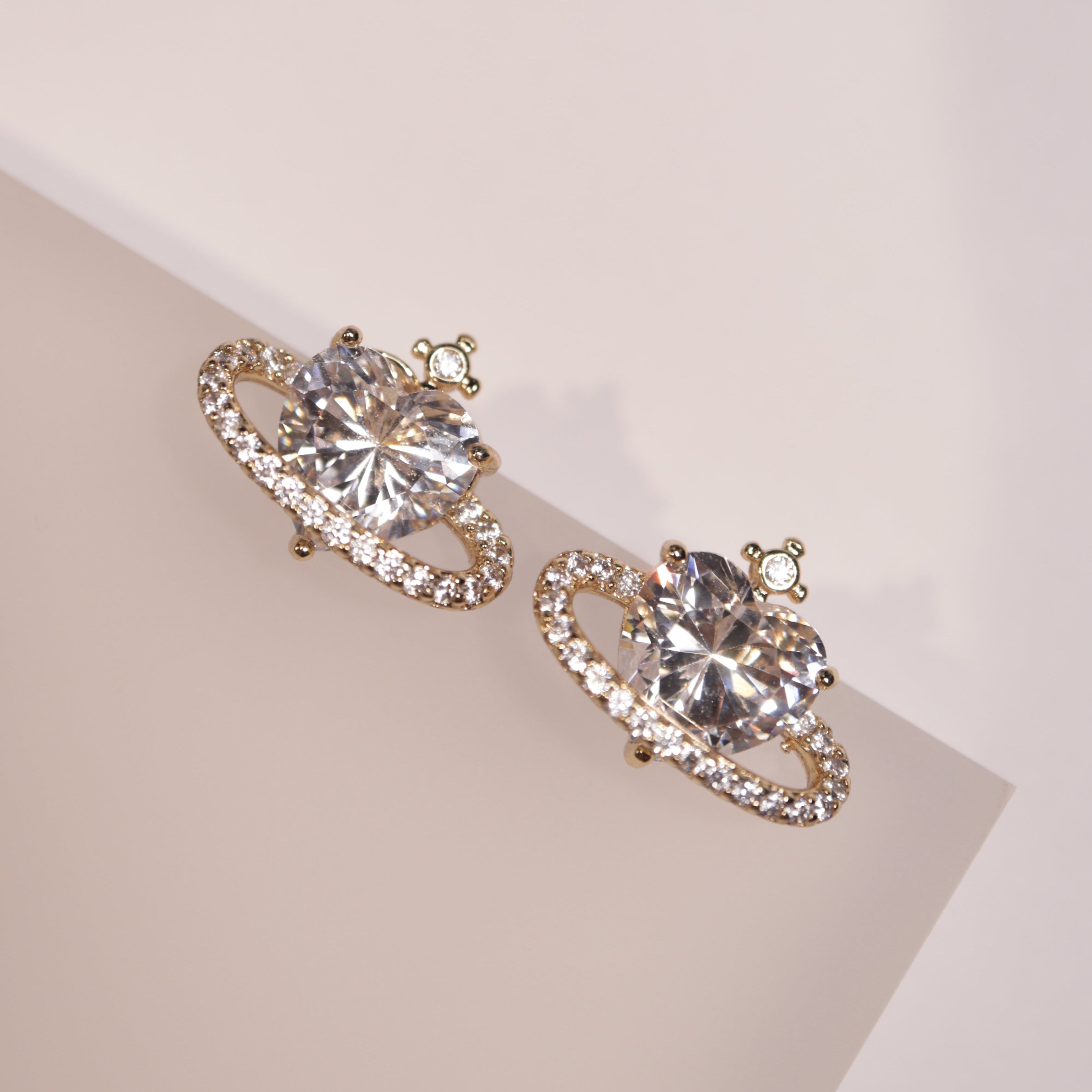 Orbit of Heart | A universe of light, crafted to last