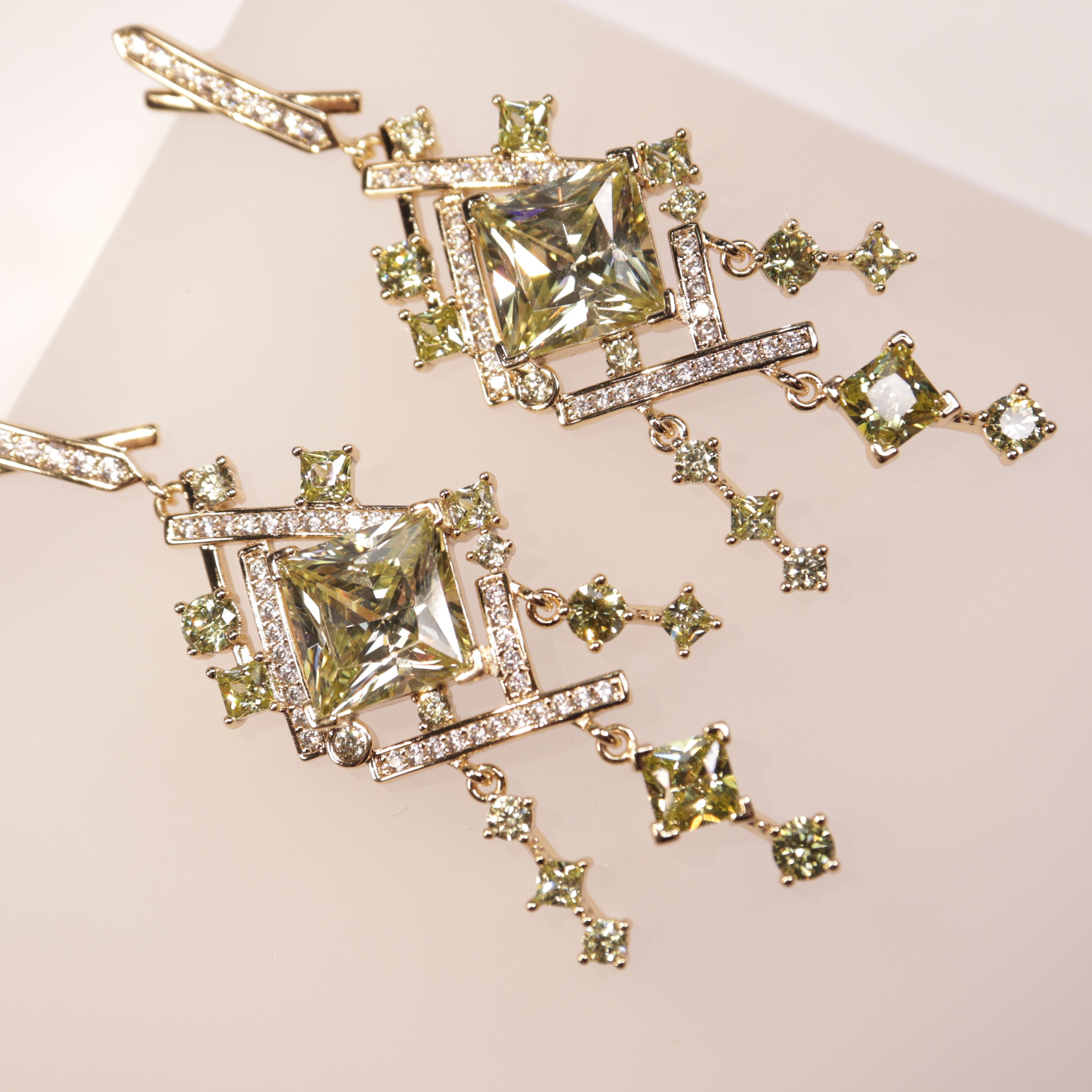 Stellar Geometry | light follows design